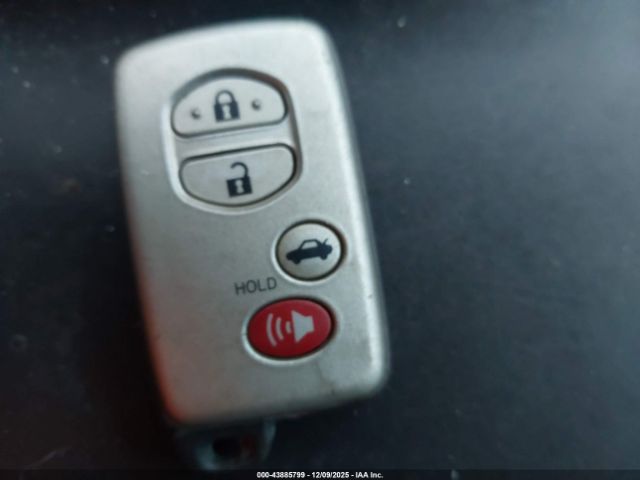 Toyota Avalon Limited Image 13