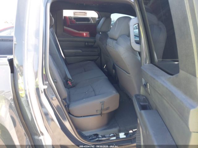 Toyota Tacoma Sr5 2wd Image 7