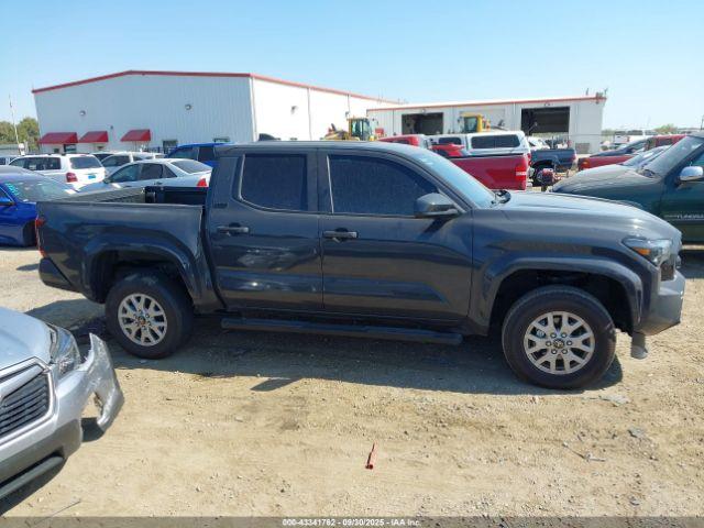 Toyota Tacoma Sr5 2wd Image 16