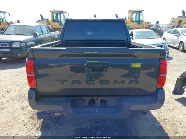 Toyota Tacoma Sr5 2wd Image 15