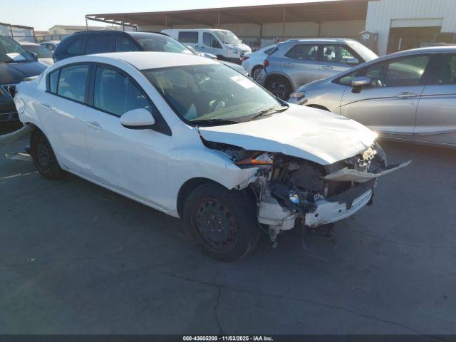  Salvage Mazda Mazda3