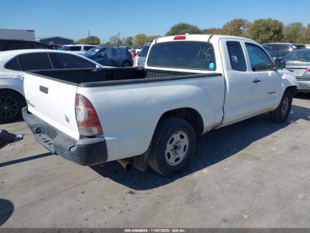 Toyota Tacoma Image 13