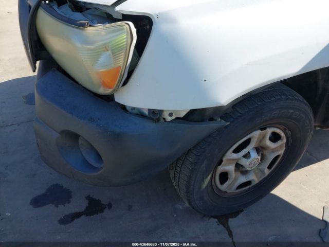 Toyota Tacoma Image 6