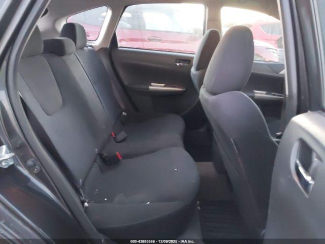 Subaru Impreza 2.5i Image 4