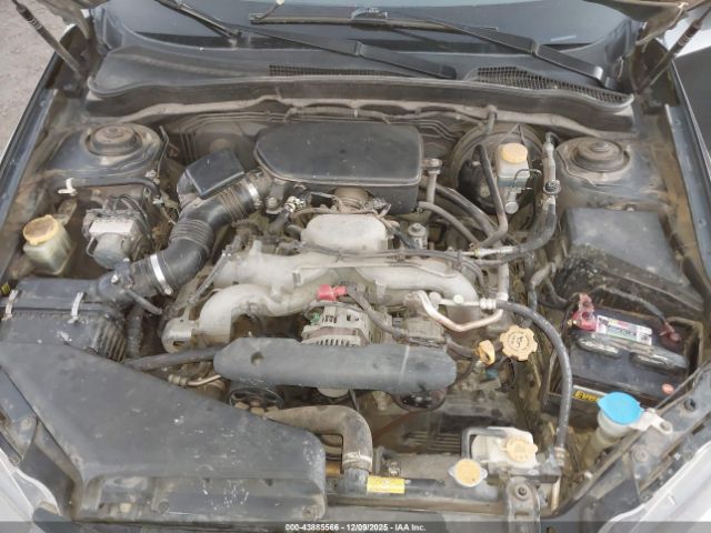 Subaru Impreza 2.5i Image 11