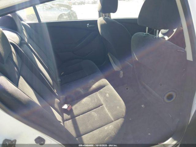 Nissan Altima 2.5 S Image 12