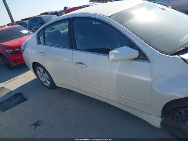 Nissan Altima 2.5 S Image 7