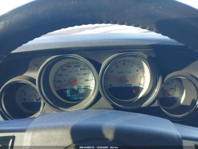 Dodge Challenger Srt8 Image 2