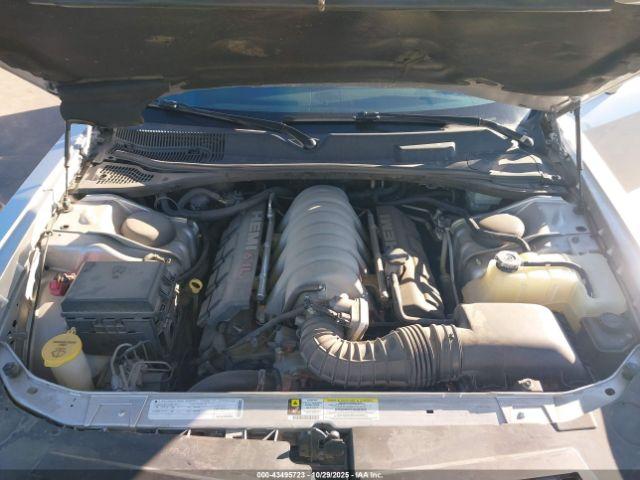 Dodge Challenger Srt8 Image 3