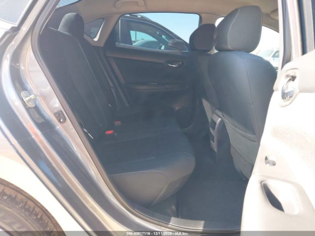 Nissan Sentra S Image 13