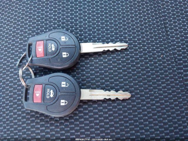 Nissan Sentra S Image 2