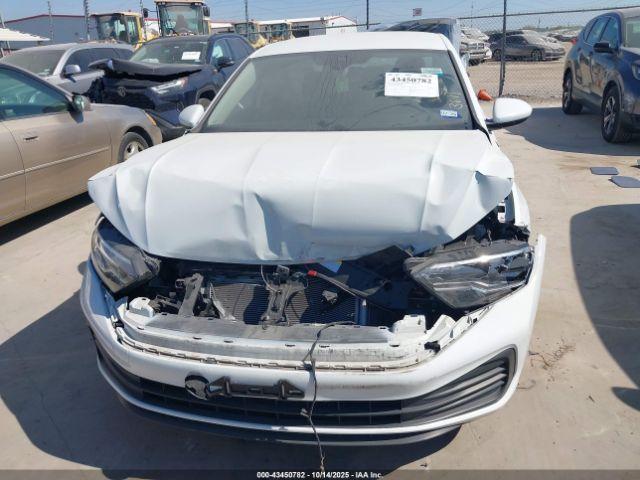 Volkswagen Jetta 1.5t S Image 15