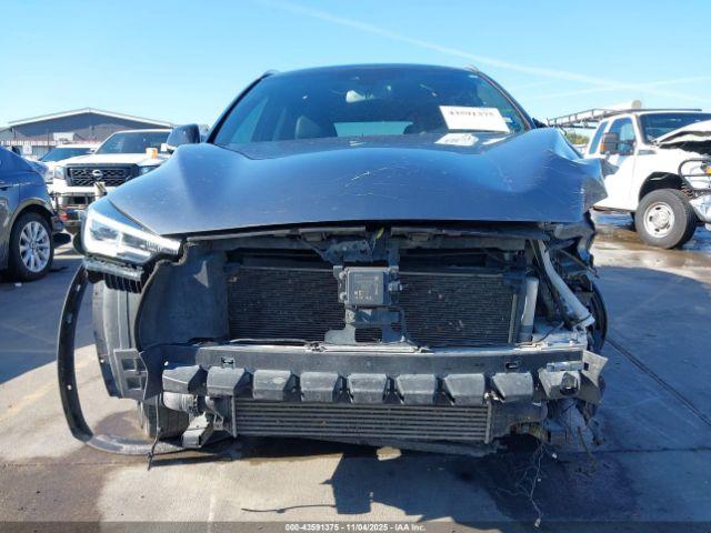 INFINITI Qx Luxe Image 10