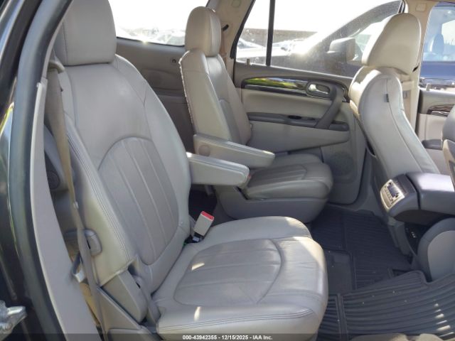 Buick Enclave Premium Image 9