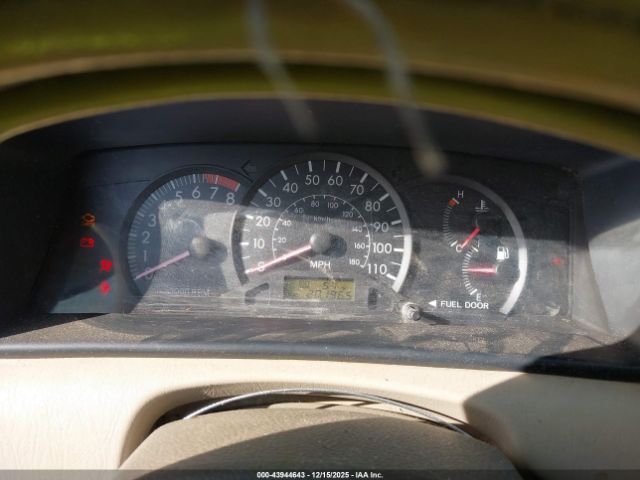 Toyota Corolla Ce Image 9