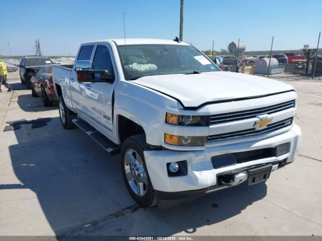  Salvage Chevrolet Silverado 2500
