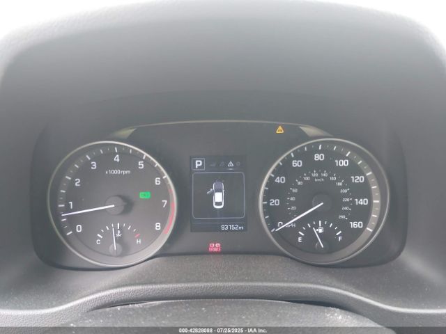 Hyundai ELANTRA Sel Image 8