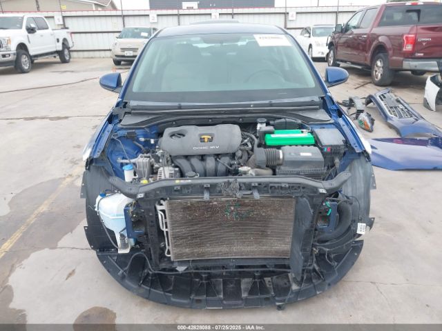 Hyundai ELANTRA Sel Image 5