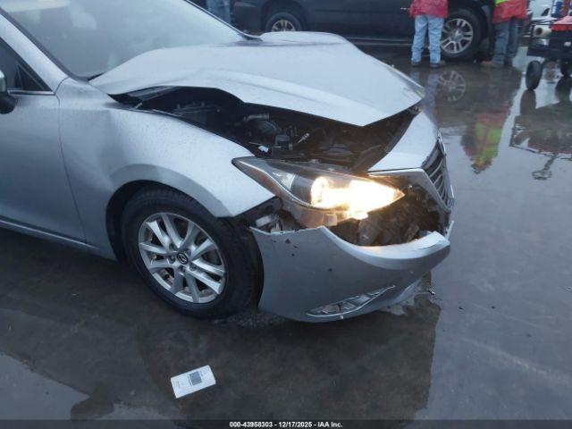 Mazda Mazda3 I Sport Image 10