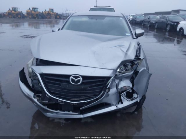 Mazda Mazda3 I Sport Image 2