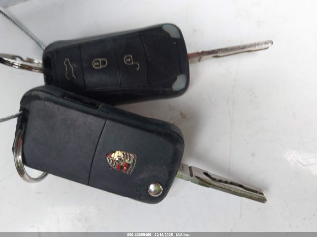 Porsche Cayenne S Image 9