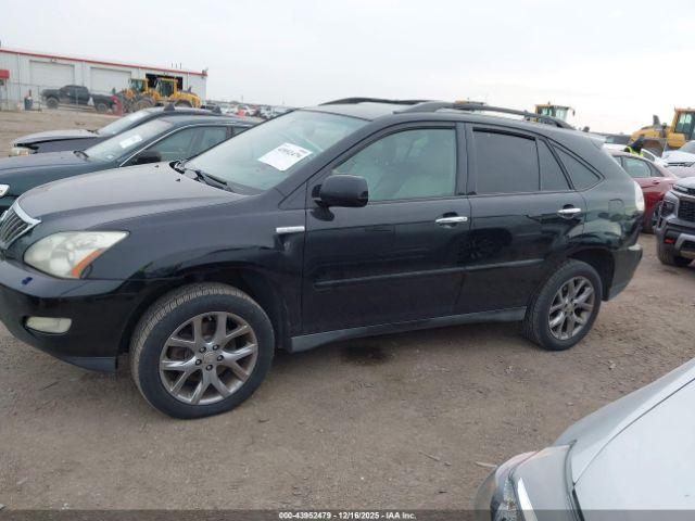 Lexus RX Image 17