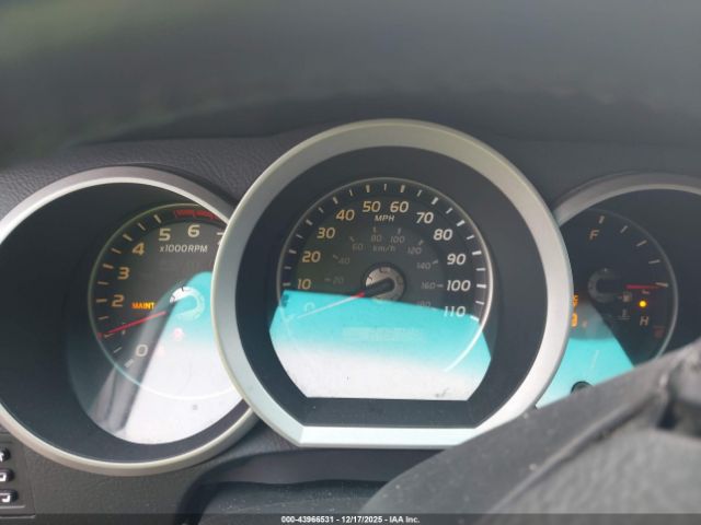 Toyota 4Runner Limited V6 Image 9