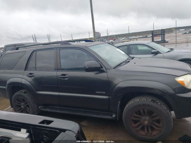 Toyota 4Runner Limited V6 Image 10