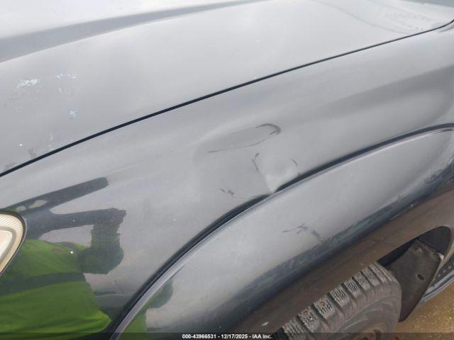 Toyota 4Runner Limited V6 Image 11