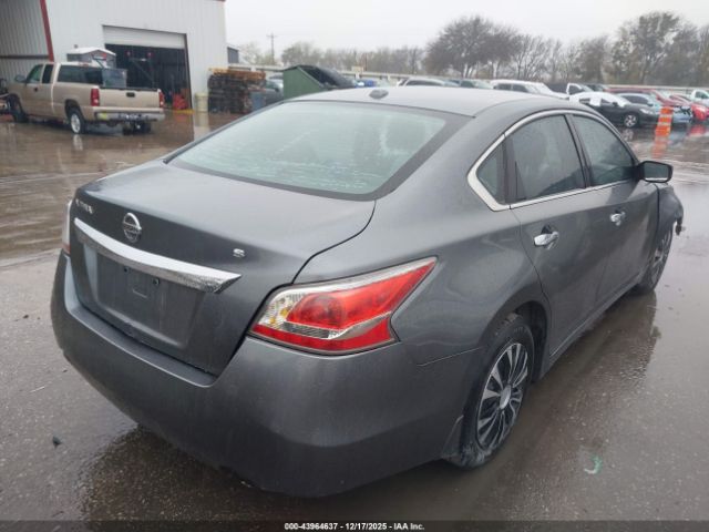 Nissan Altima 2.5 S Image 2