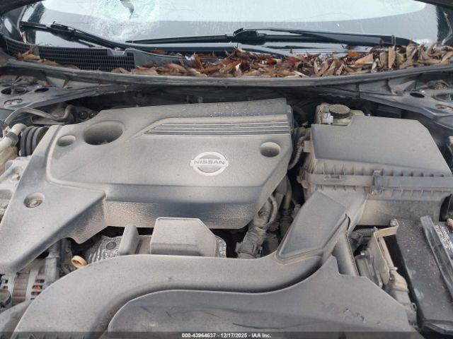 Nissan Altima 2.5 S Image 11