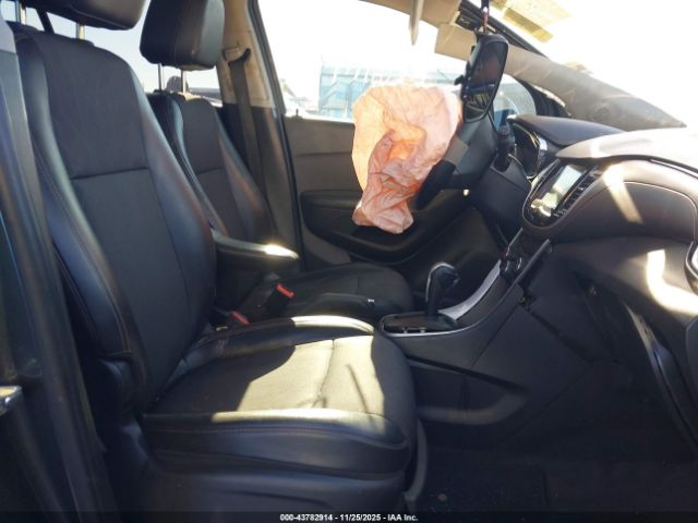 Chevrolet Trax Lt Image 4