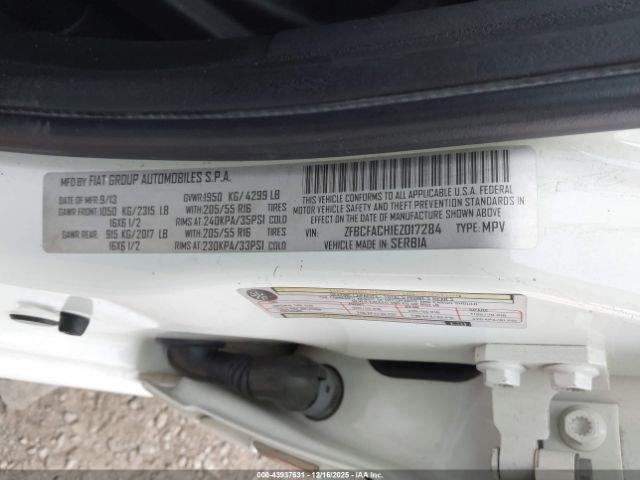 FIAT 500L Lounge Image 7