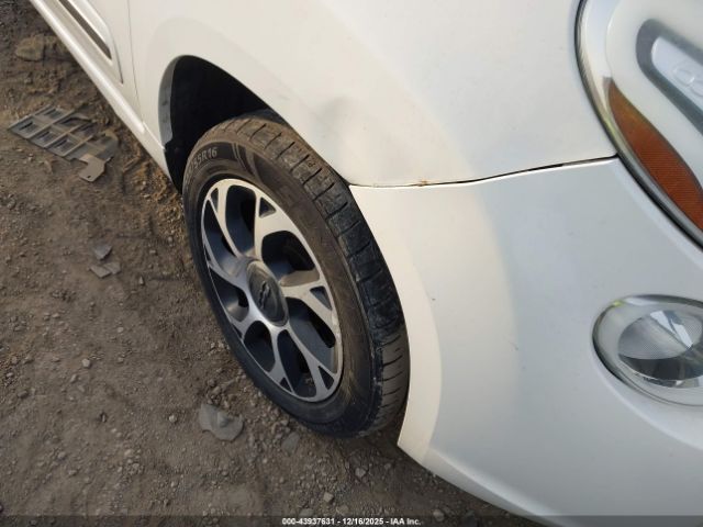 FIAT 500L Lounge Image 10