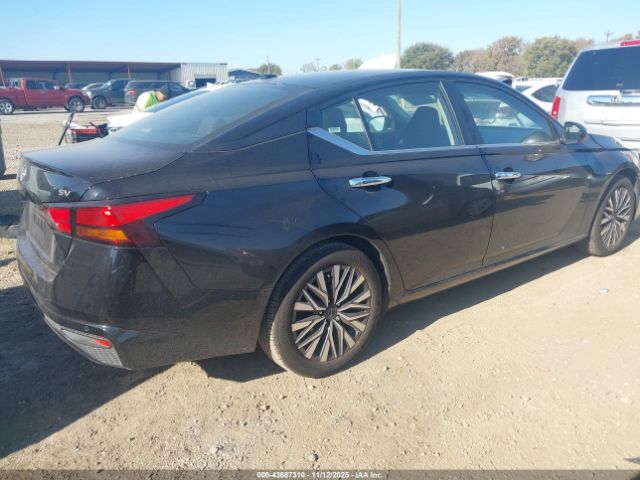 Nissan Altima Sv Fwd Image 16