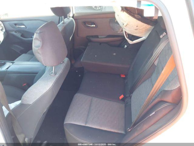 Nissan Rogue Sv Fwd Image 8