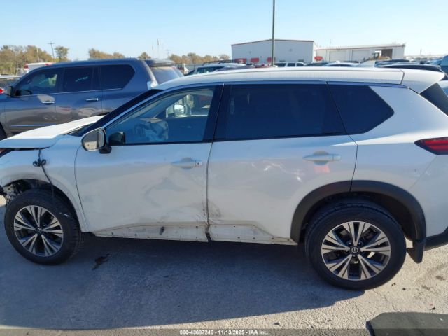 Nissan Rogue Sv Fwd Image 11