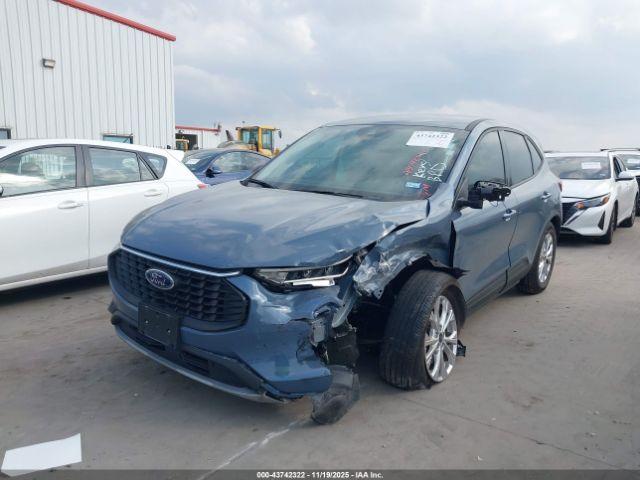 Ford Escape Active Image 8