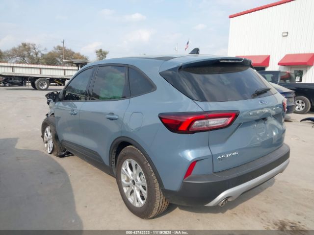 Ford Escape Active Image 6