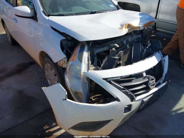 Nissan Versa 1.6 Sv Image 4