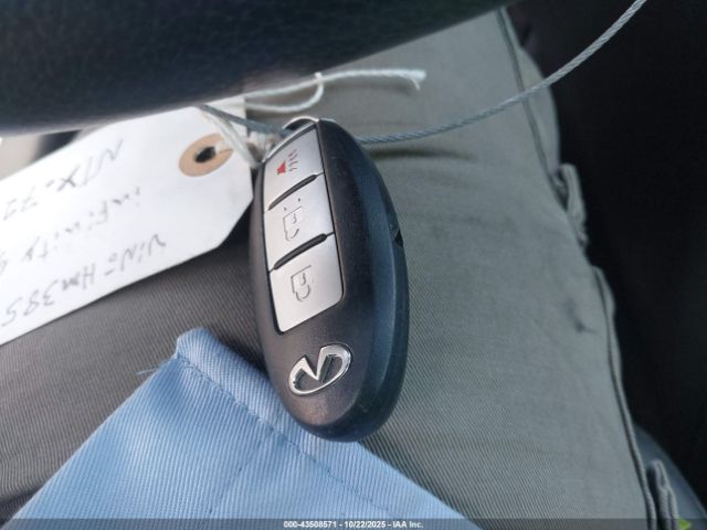 INFINITI Qx Image 16