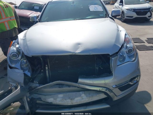 INFINITI Qx Image 13