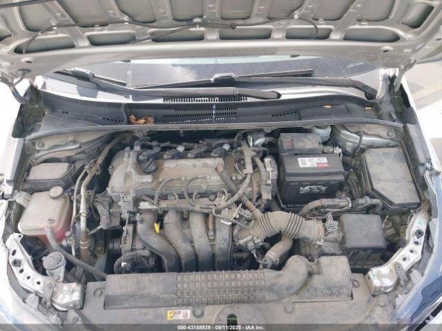 Toyota Corolla Le Image 15