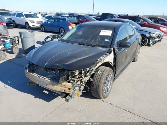 Toyota Camry L Image 15