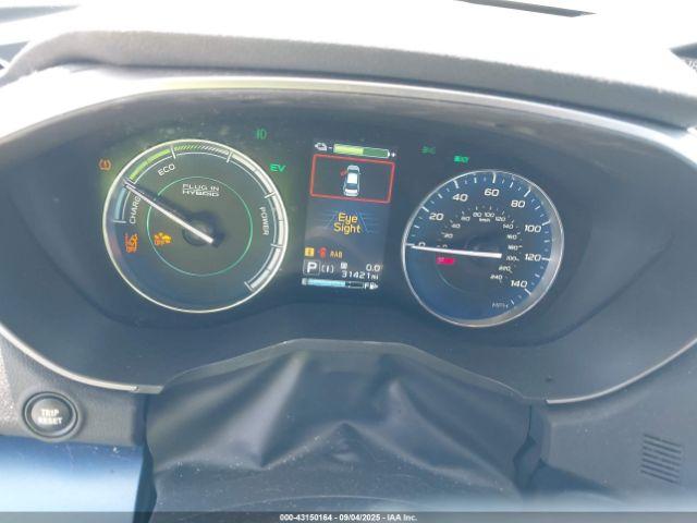 Subaru Crosstrek Hybrid Image 6