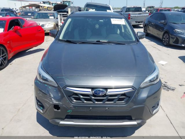 Subaru Crosstrek Hybrid Image 9