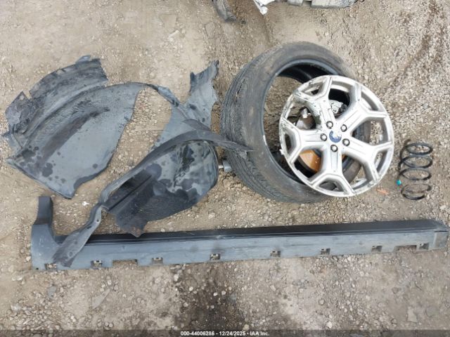 Ford Escape Titanium Image 9