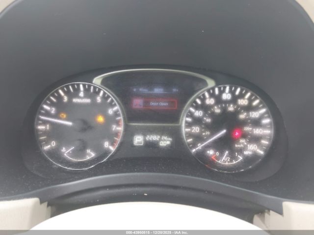 Nissan Pathfinder S Image 14