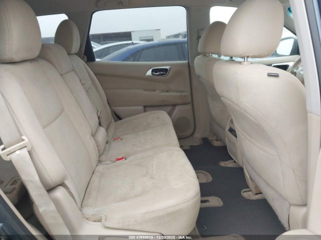 Nissan Pathfinder S Image 13