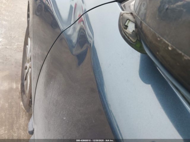 Nissan Pathfinder S Image 12